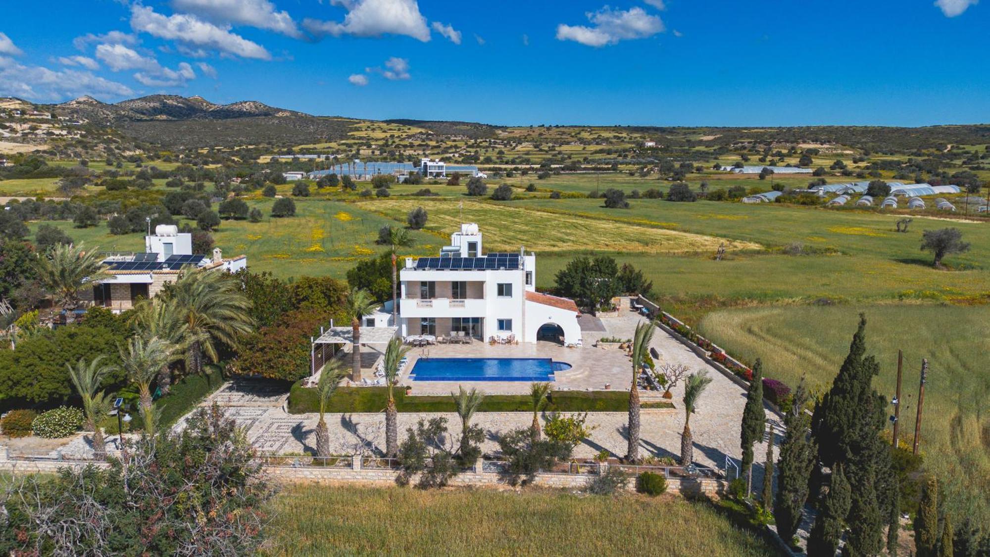 Villa Chrysta Agios Theodoros Bagian luar foto